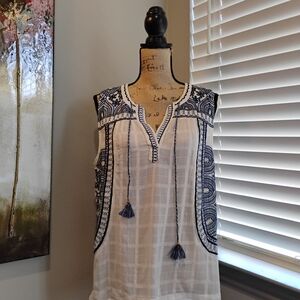 Lucky Brand White and Navy Embroidered Blouse